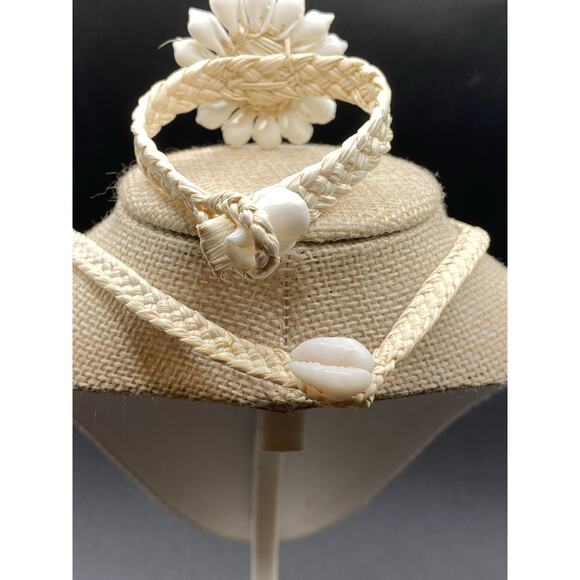 OPERCULUM EYE Shell Shiva Necklace and Bracelet Set - Picture 4 of 4